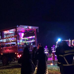 Wie schön: Die fröhliche Lichterfahrt der Feuerwehren am 14.12.2024 || von Ines Bauer